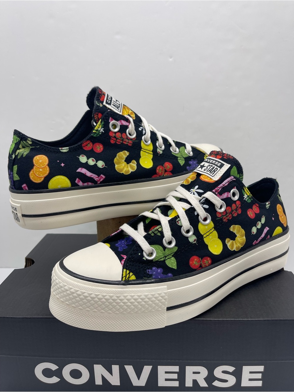 Converse A16112C CTAS LIFT OX BLACK/EGRET/BLACK Platform Sneakers - Picture 6 of 16